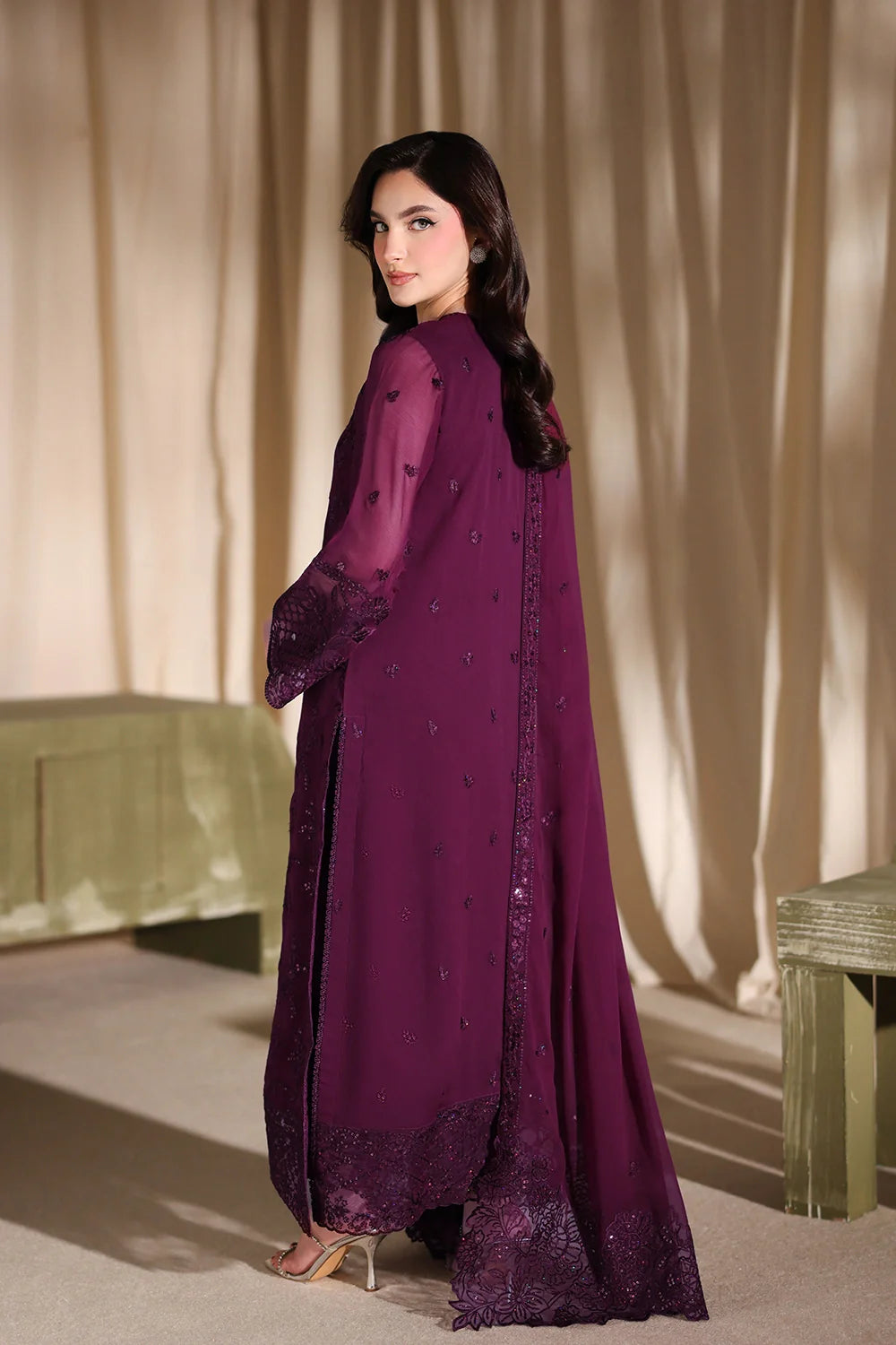 Garnelle - Luxury Chiffon Pakistani Suit - Pre-Order - View 3