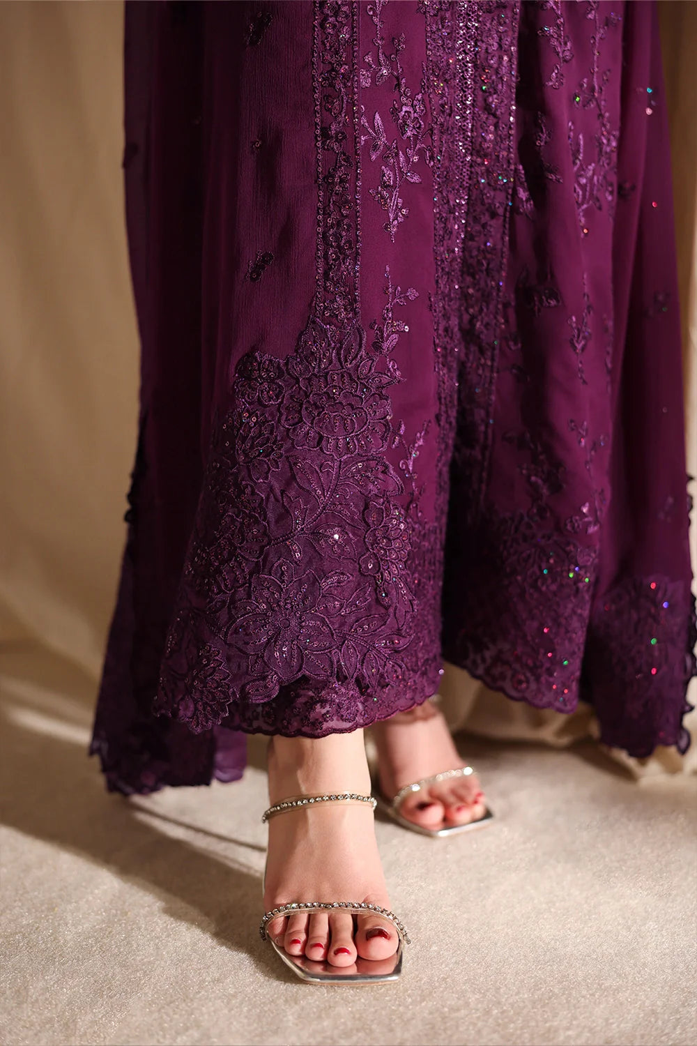 Garnelle - Luxury Chiffon Pakistani Suit - Pre-Order - View 11