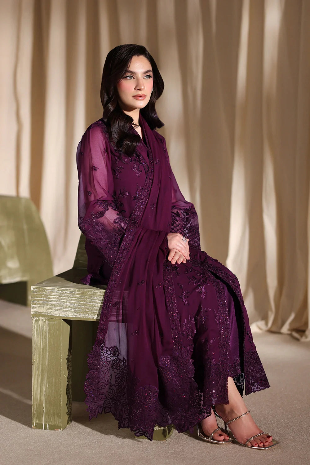 Garnelle - Luxury Chiffon Pakistani Suit - Pre-Order - View 8