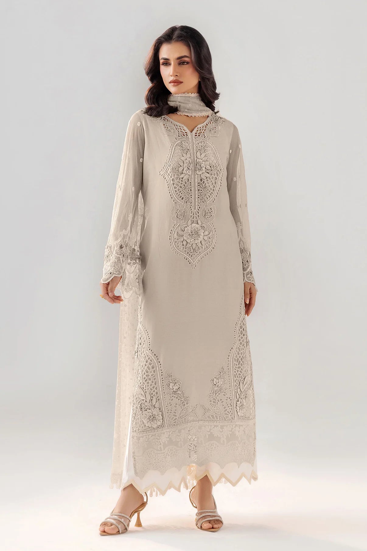 Soft pastel hues, delicate embroidery, and timeless elegance 3pcs Outfit Party wear Light Pink /Grey (PRE ORDER)