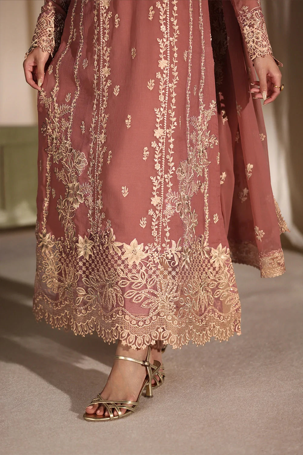Dusty Rose Embroidered Pakistani  Suit for Women | Luxury 3-Piece Ethnic Wear (Preorder)