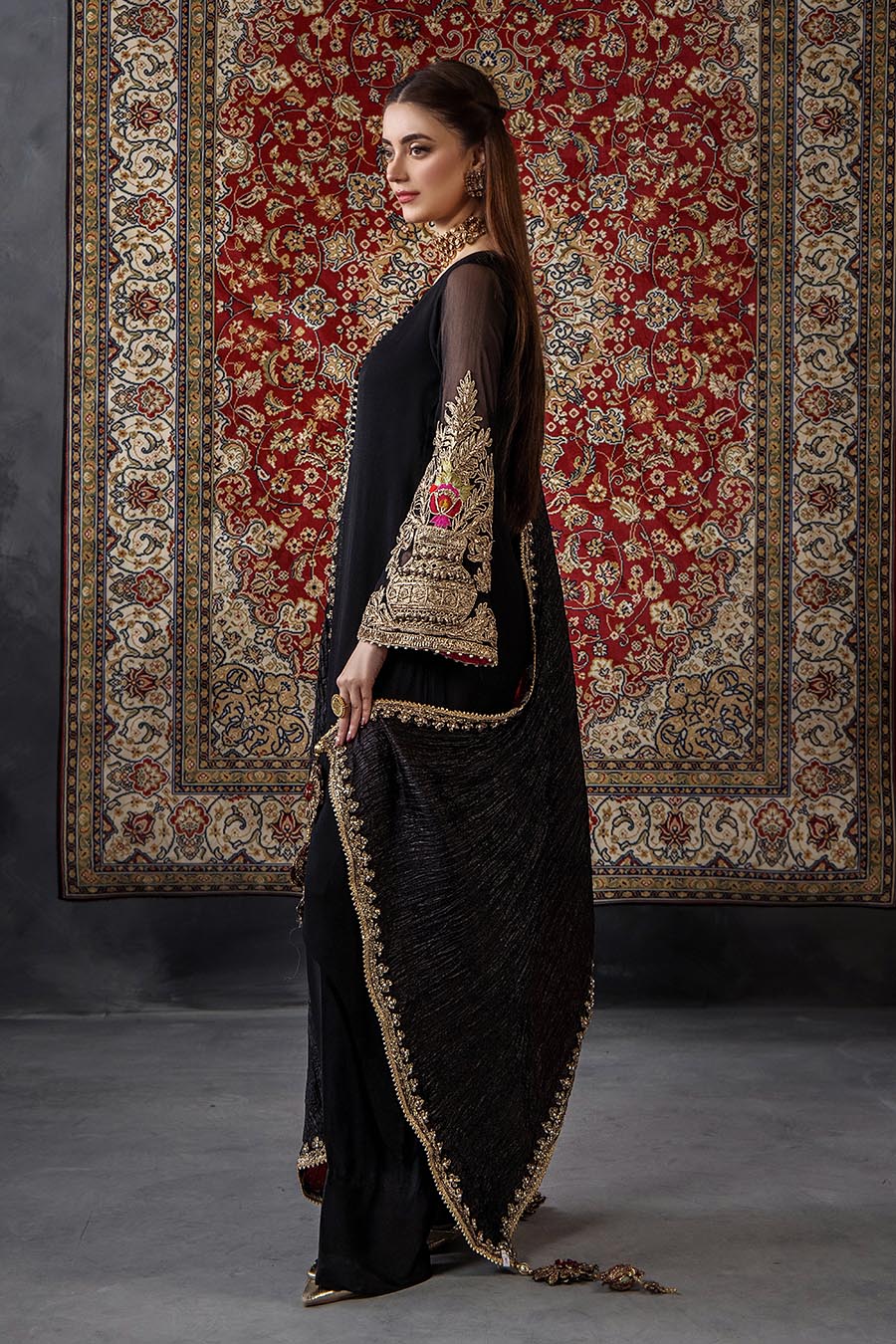 P-300 - Luxury Pakistani Suit - Pre-Order - View 11