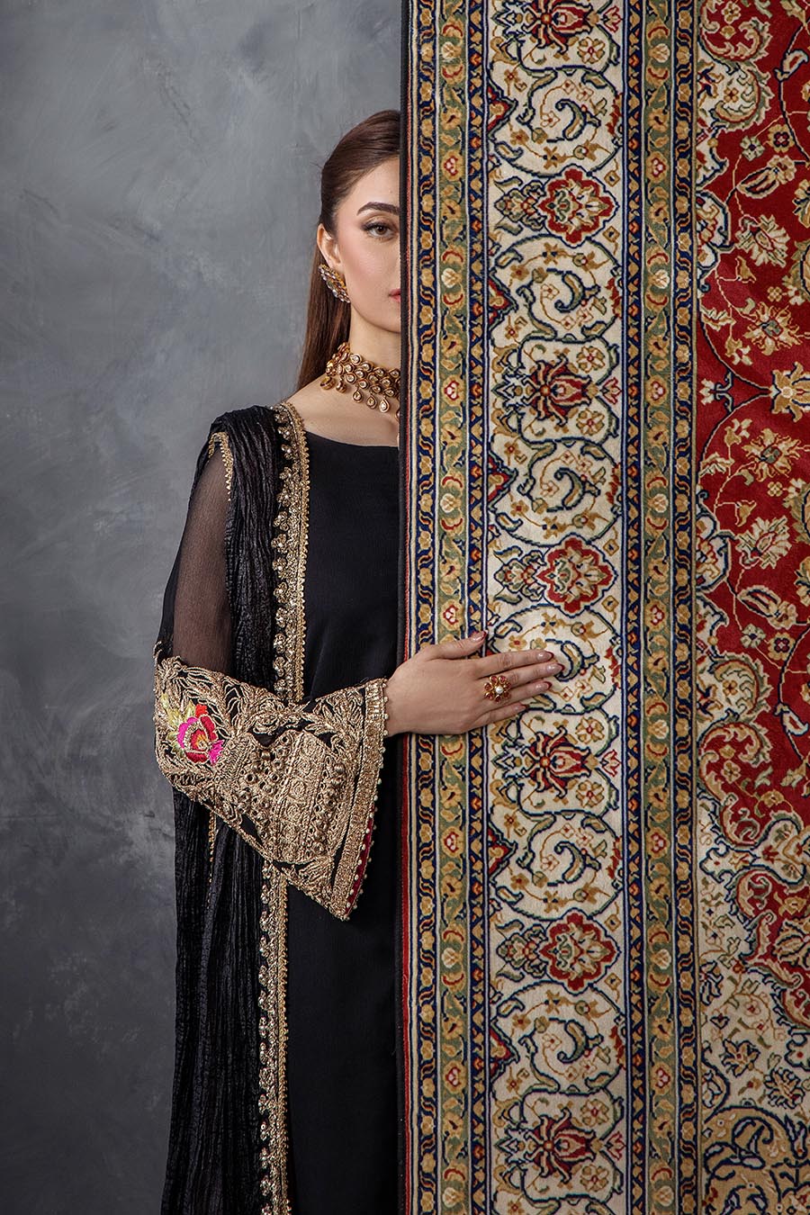 P-300 - Luxury Pakistani Suit - Pre-Order - View 5