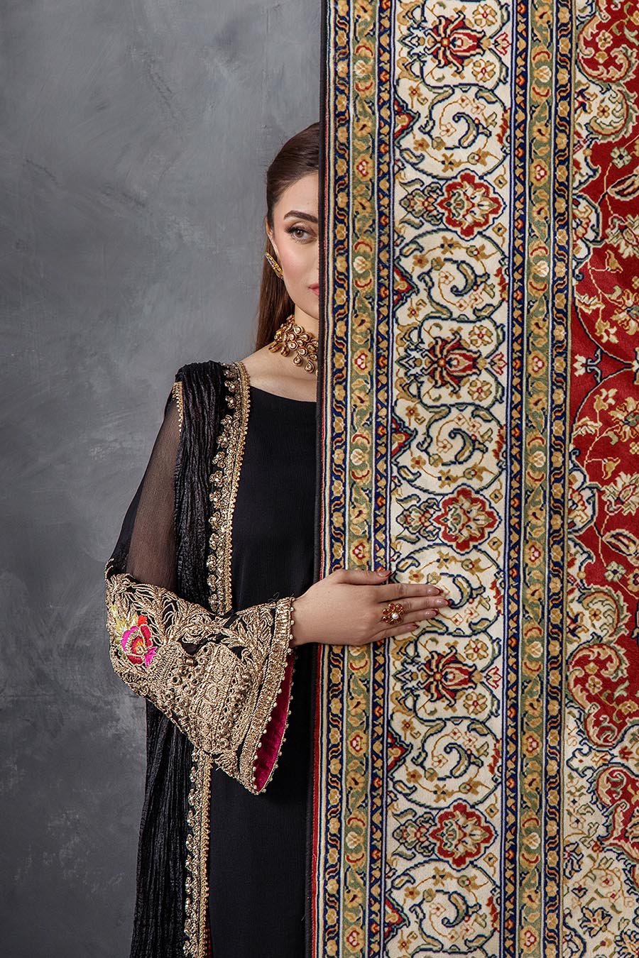 P-300 - Luxury Pakistani Suit - Pre-Order - View 6